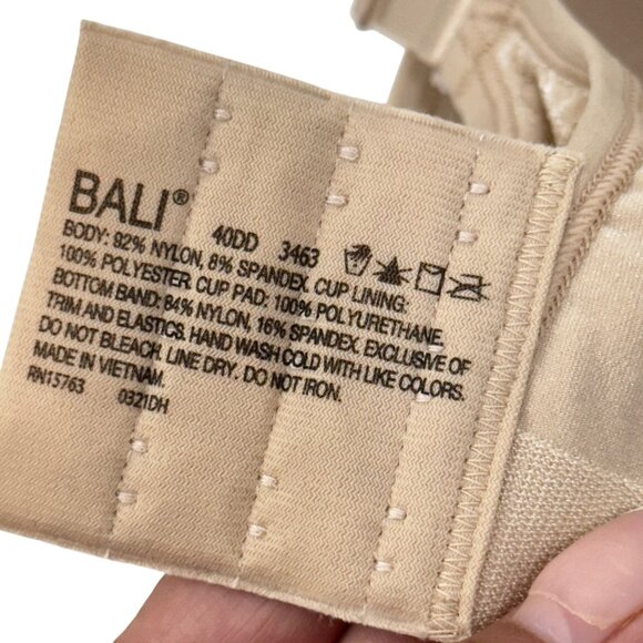 Bali Womens Comfort Revolution Wire-Free Bra Size 40DD Beige Nylon Spandex NEW - Picture 3 of 14